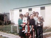 Observen la casa en esta foto de la familia Axt (aprox 1968)